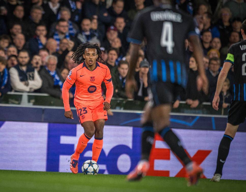 亚马尔超越姆巴佩！21岁曼城旧将造3球，巴萨3-3布鲁日造耻辱纪录